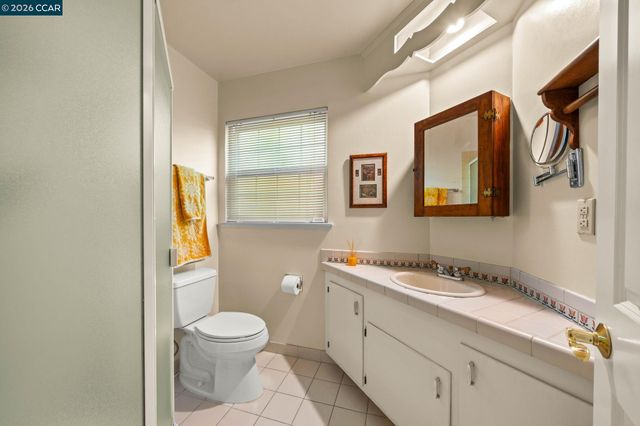 321 Apollo Way, Pleasant Hill, CA 94523
