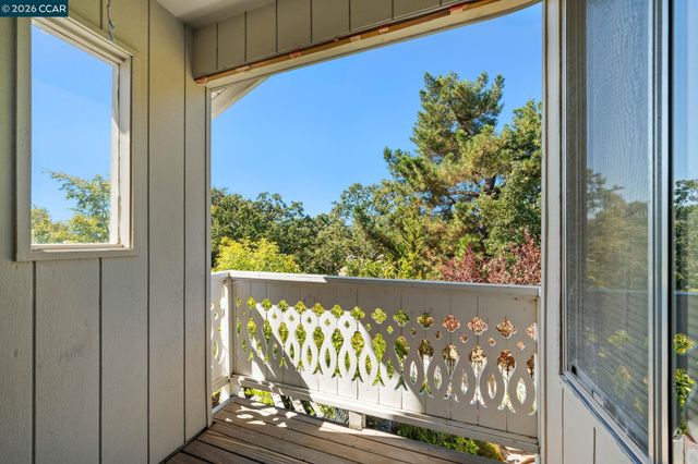 321 Apollo Way, Pleasant Hill, CA 94523