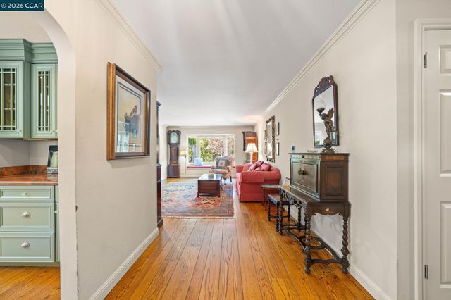 321 Apollo Way, Pleasant Hill, CA 94523