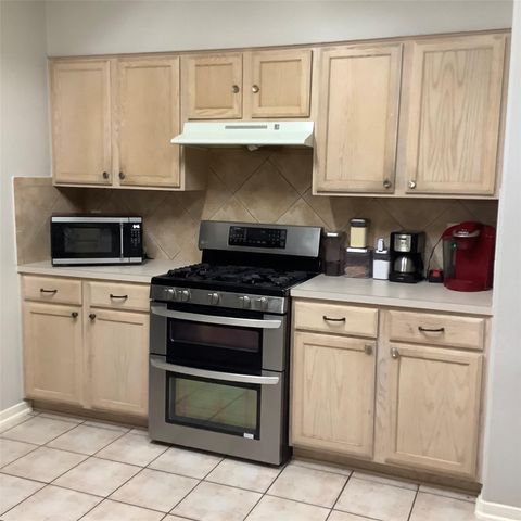 18215 Major Glen Circle, Humble, TX 77346