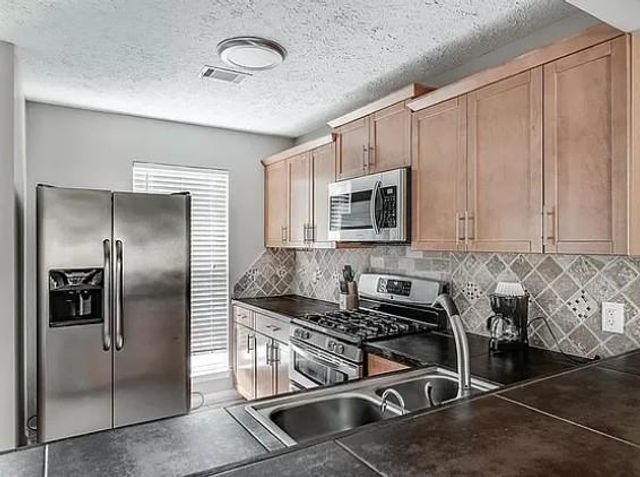 1565 Springleaf Court SE, Smyrna, GA 30080