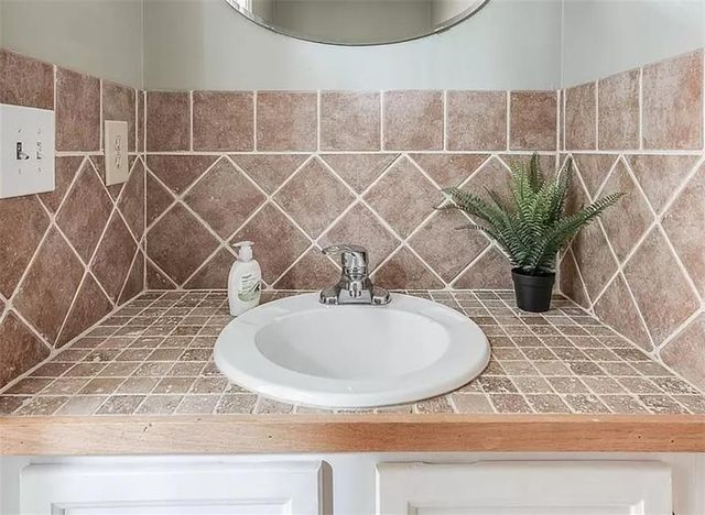 1565 Springleaf Court SE, Smyrna, GA 30080