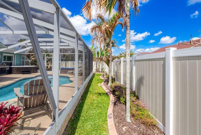 613 SE Dean Terrace, Port St. Lucie, Port St Lucie, FL 34984