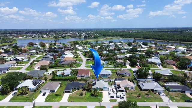 613 SE Dean Terrace, Port St. Lucie, Port St Lucie, FL 34984