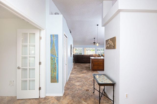 613 SE Dean Terrace, Port St. Lucie, Port St Lucie, FL 34984