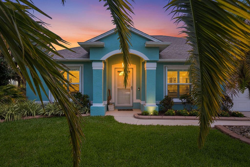 613 SE Dean Terrace, Port St. Lucie, Port St Lucie, FL 34984