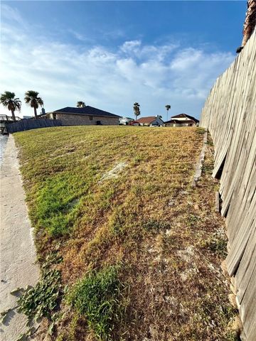 13806 Gunwale Dr, Corpus Christi, TX 78418