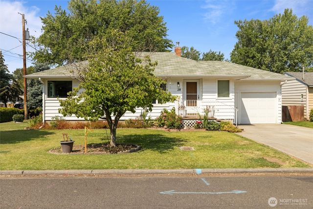 28 SW Evans Avenue, College Place, WA 99362