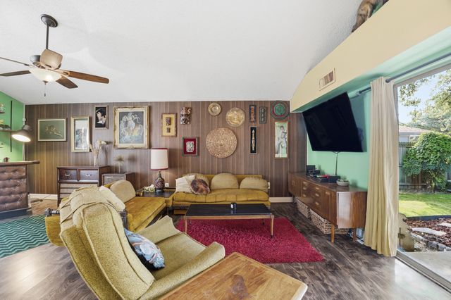 3206 Brook Glen Drive, Garland, TX 75044