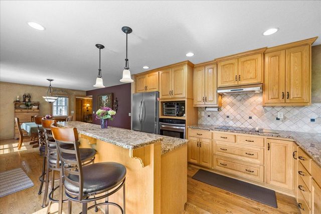 11720 129th Avenue N, Dayton, MN 55327