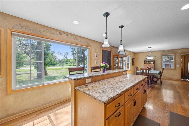 11720 129th Avenue N, Dayton, MN 55327