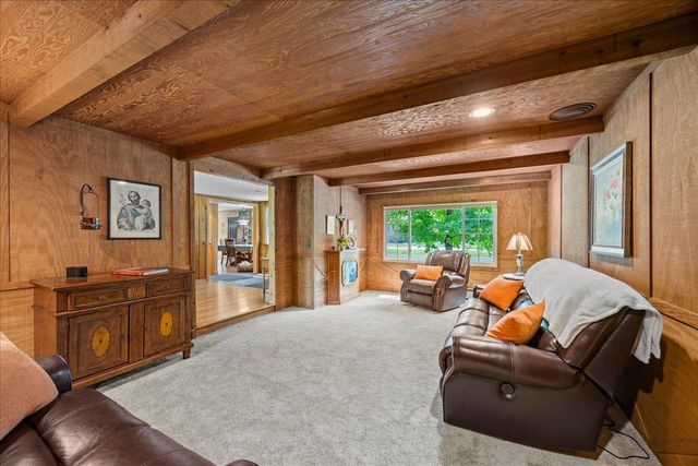 11720 129th Avenue N, Dayton, MN 55327