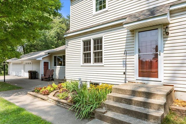 11720 129th Avenue N, Dayton, MN 55327