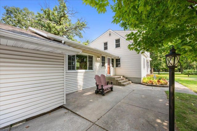 11720 129th Avenue N, Dayton, MN 55327