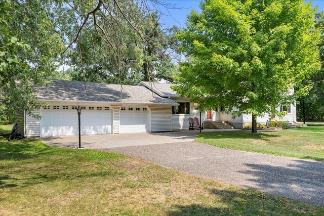 11720 129th Avenue N, Dayton, MN 55327