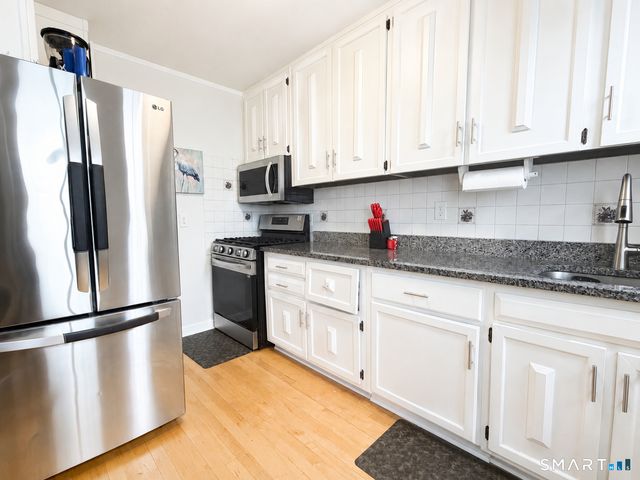 58 Mencel Circle C, Bridgeport, CT 06610