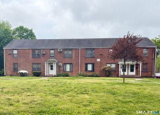 58 Mencel Circle C, Bridgeport, CT 06610