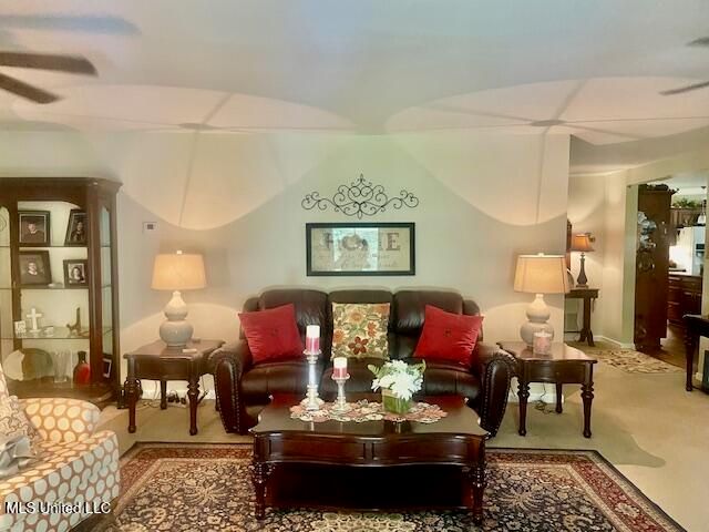244 Meadowview Drive, Senatobia, MS 38668