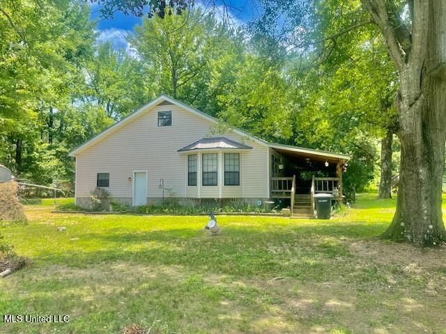 244 Meadowview Drive, Senatobia, MS 38668