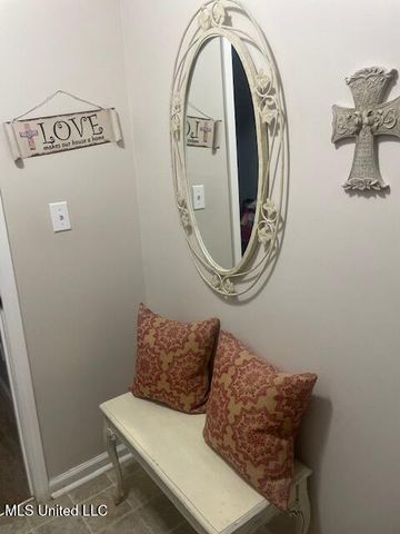 244 Meadowview Drive, Senatobia, MS 38668