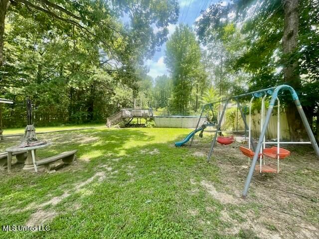244 Meadowview Drive, Senatobia, MS 38668