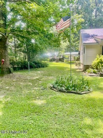 244 Meadowview Drive, Senatobia, MS 38668