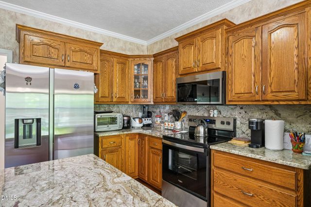 860 Dalmore Drive, Fayetteville, NC 28311