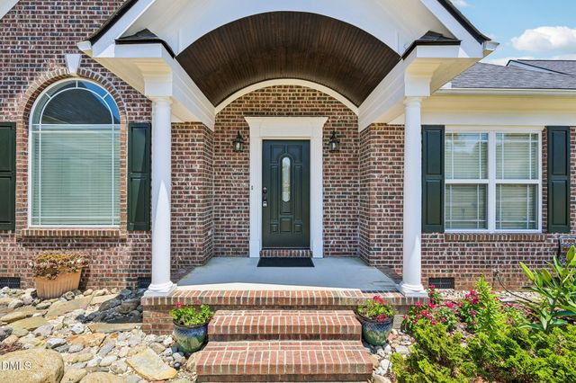 860 Dalmore Drive, Fayetteville, NC 28311