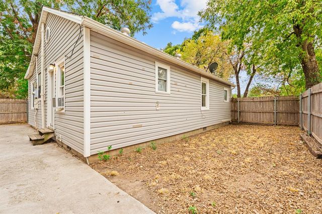 415 S Carter Avenue, Norman, OK 73071
