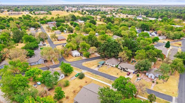 415 S Carter Avenue, Norman, OK 73071