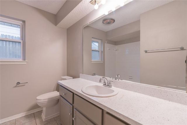 10445 Dover Drive, Yukon, OK 73099