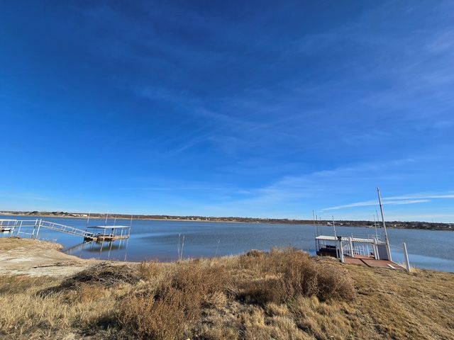 2346 LCR 252, Colorado City Lake, TX 79512