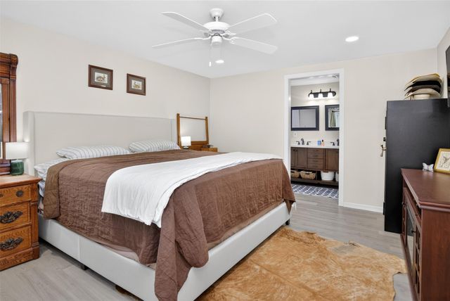 107 Charles Street, Crockett, TX 75835