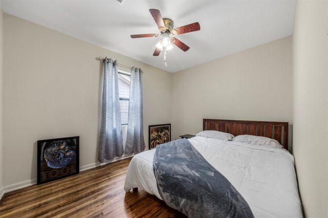 1913 Thonig Road, Houston, TX 77055