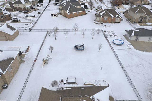 18081 25 Mile Road, Macomb, MI 48042