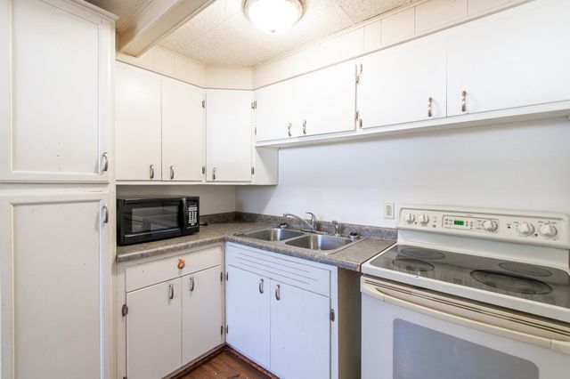 1406 24th Avenue S, Moorhead, MN 56560