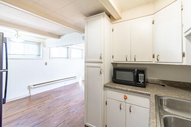 1406 24th Avenue S, Moorhead, MN 56560