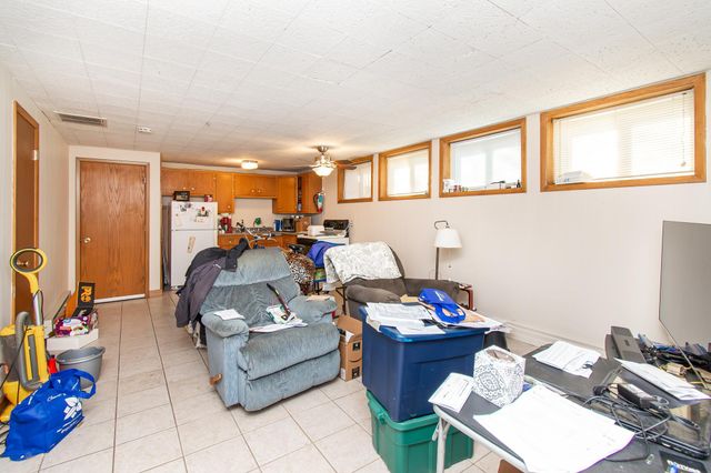 1406 24th Avenue S, Moorhead, MN 56560