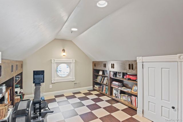 131 Bayview Avenue, Northport, NY 11768