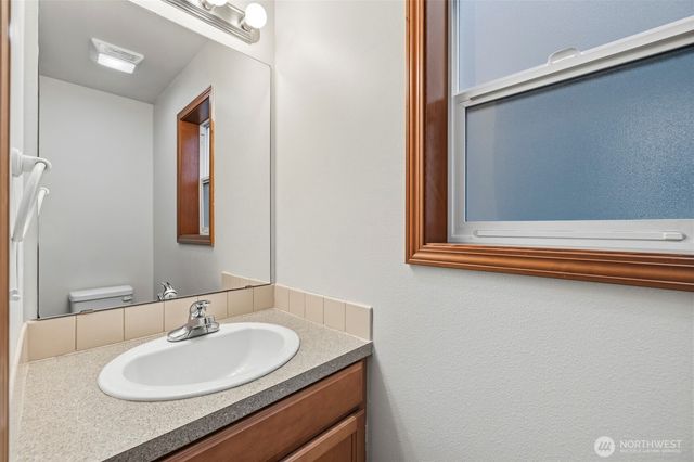 557 Neff Circle, Burlington, WA 98233