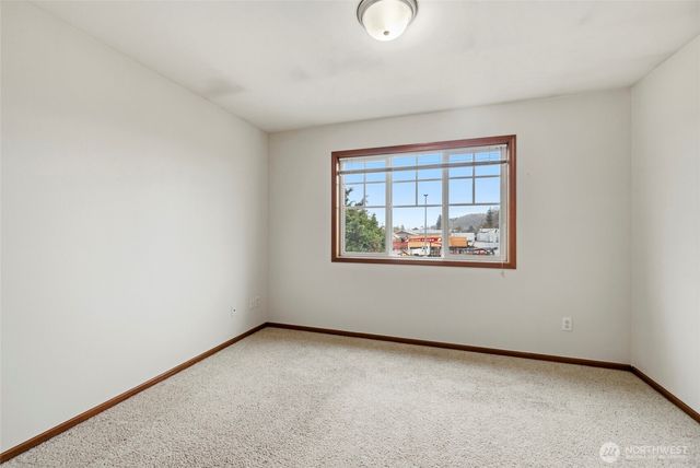 557 Neff Circle, Burlington, WA 98233