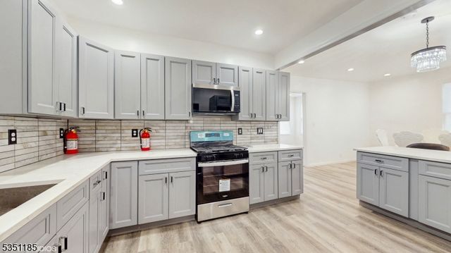 163 Freeman Ave, East Orange City, NJ 07018