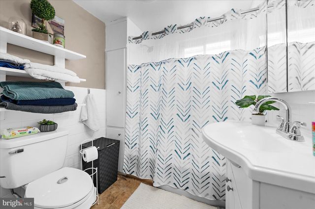 4247 10TH AVE, Temple, PA 19560