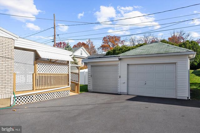 4247 10TH AVE, Temple, PA 19560