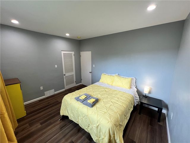 3932 Vinceton St 5, Observatory Hill, PA 15214