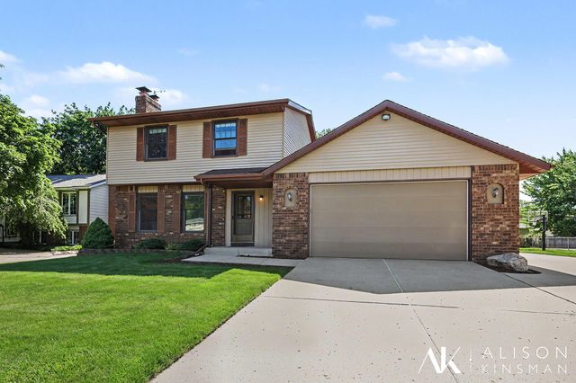 3714 Oskalossa Drive SW, Grandville, MI 49418