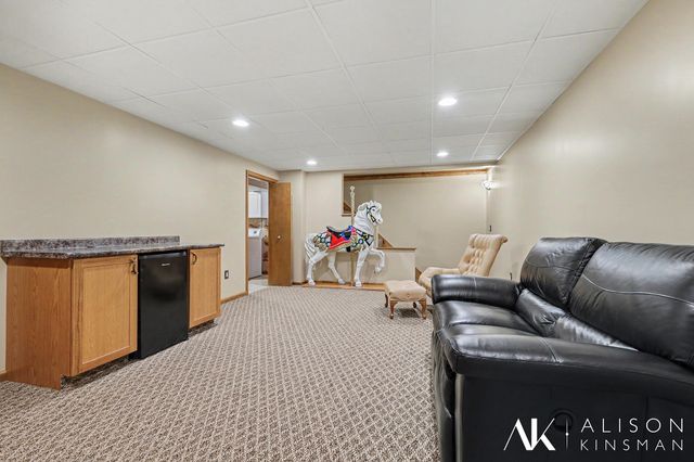 3714 Oskalossa Drive SW, Grandville, MI 49418
