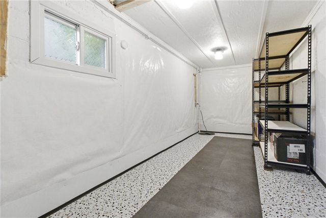 282 McMurray Rd, Upper St Clair, PA 15241