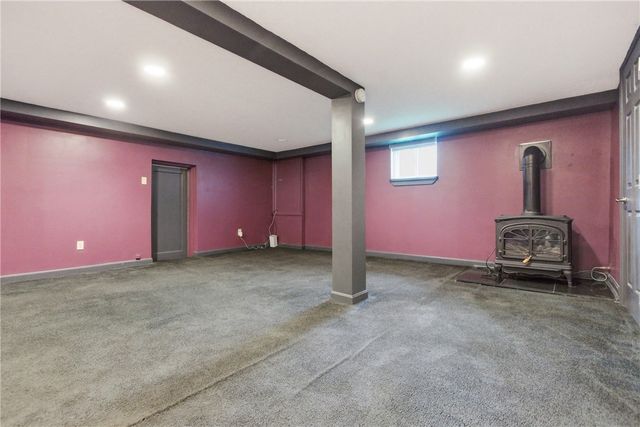 282 McMurray Rd, Upper St Clair, PA 15241