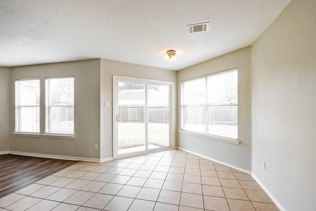 19410 Pine Cluster Lane, Humble, TX 77346